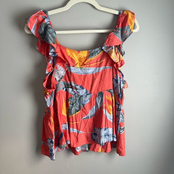 Tropical Ruffled Cut Out Top - Picture 2 of 3